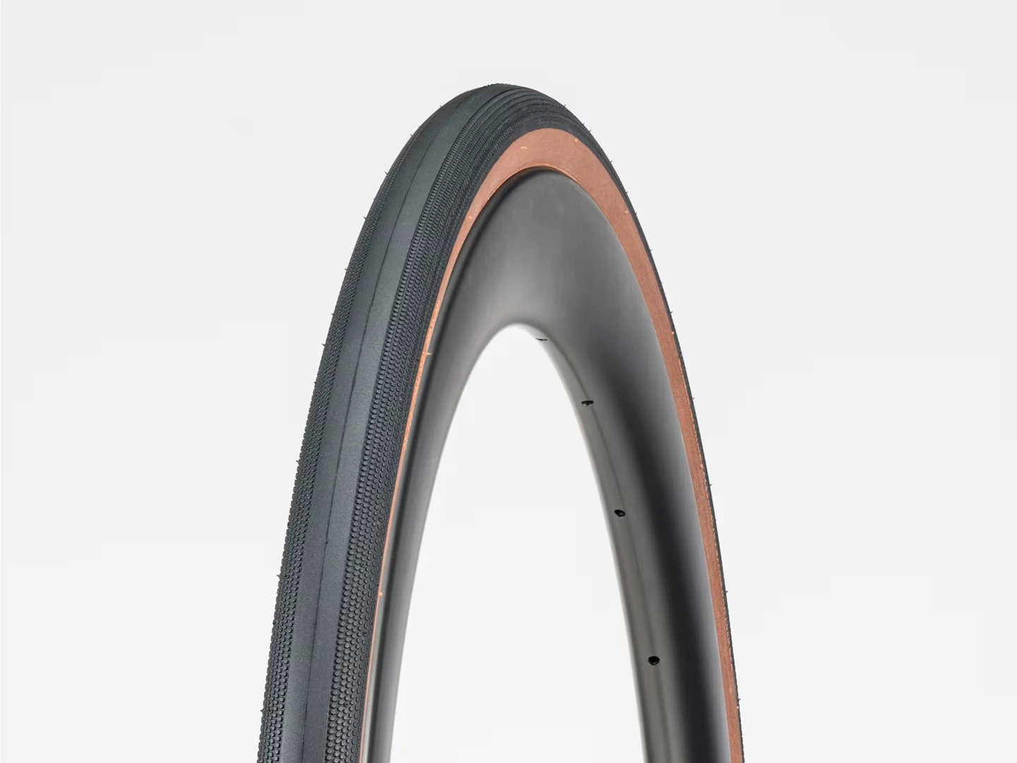 Large Bontrager R3 Hardcase Lite Tubeless Ready Tyre Black/Brown