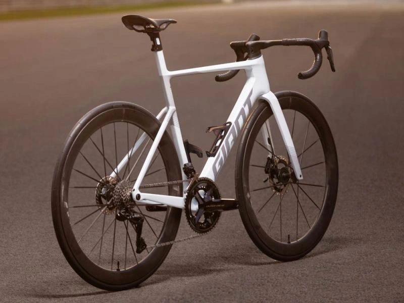 The all-new Giant Propel at Pedal On