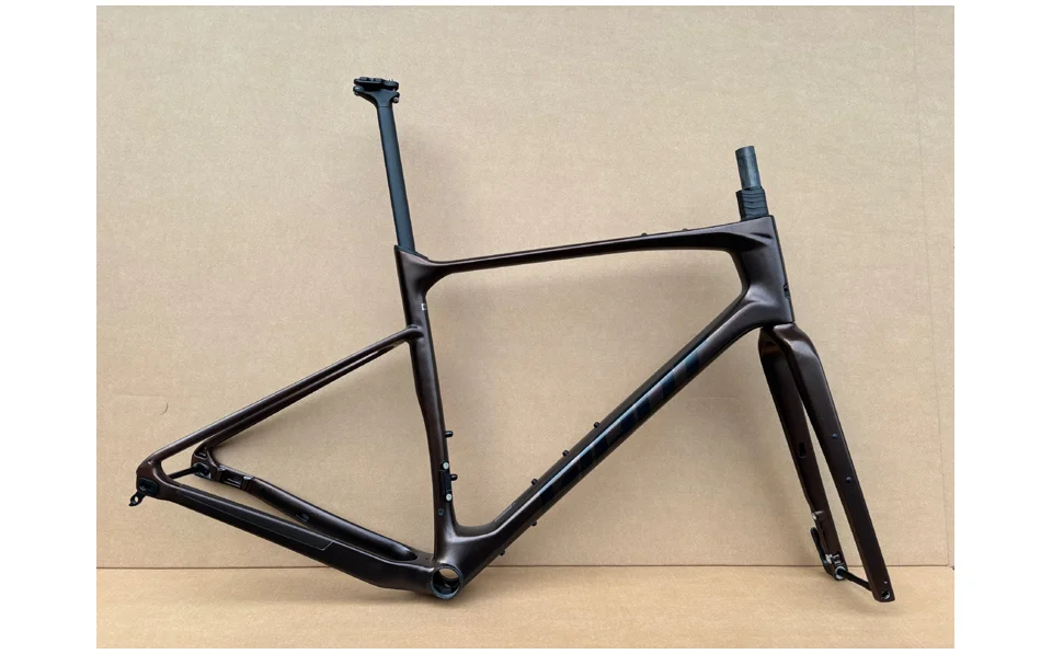 Large Giant Revolt Advanced FF Hematite